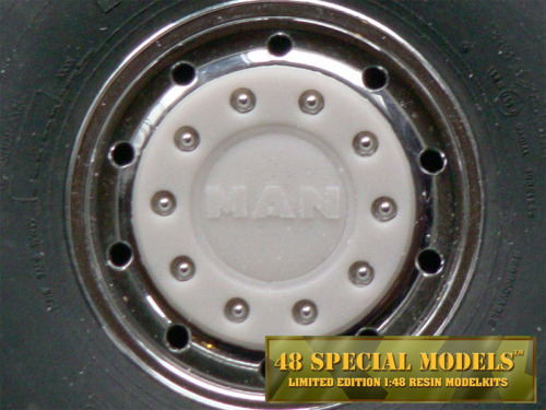 "MAN" Truck Hub-Cap with nut protection ring for Tamiya Cooler Wide Rims, 1 Set, 1/14